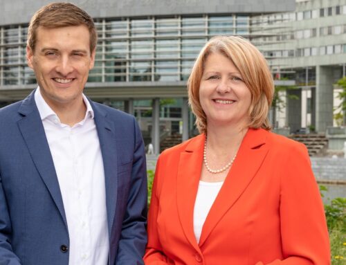Hergovich/Scheele zu Tag der Pflege: „Danke an alle, die sich für ihre Mitmenschen einsetzen!“