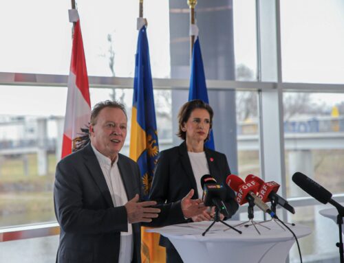SPÖ/NEOS ad Rederecht: Mehr Europa in NÖ wagen