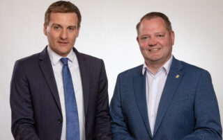 LR Sven Hergovich und LAbg. Christian Samwald gemeinsam Team Czettel-Preis