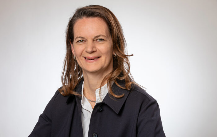 LAbg. Bgm. Kerstin Suchan-Mayr neu lachend