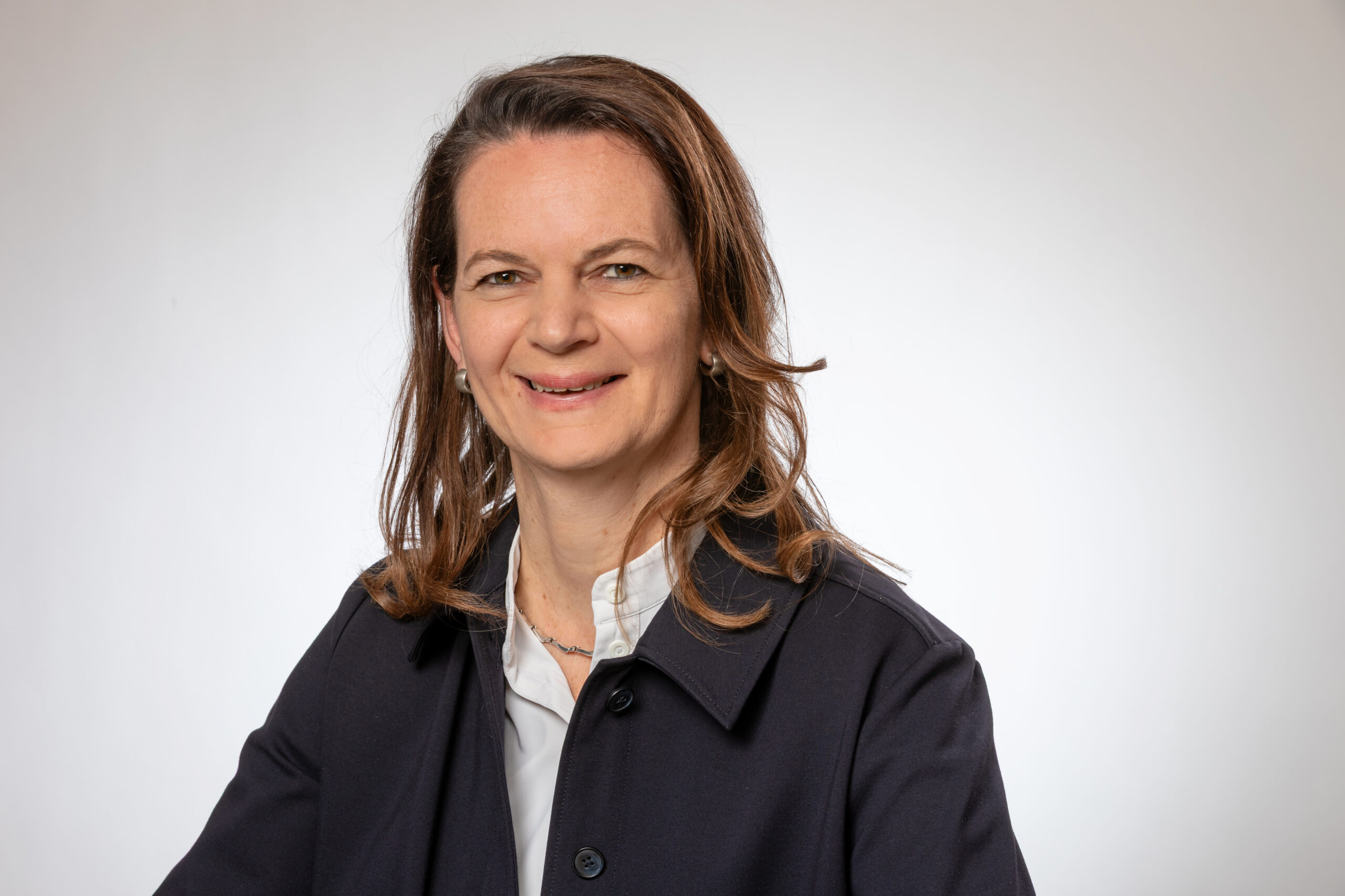 LAbg. Bgm. Kerstin Suchan-Mayr neu lachend